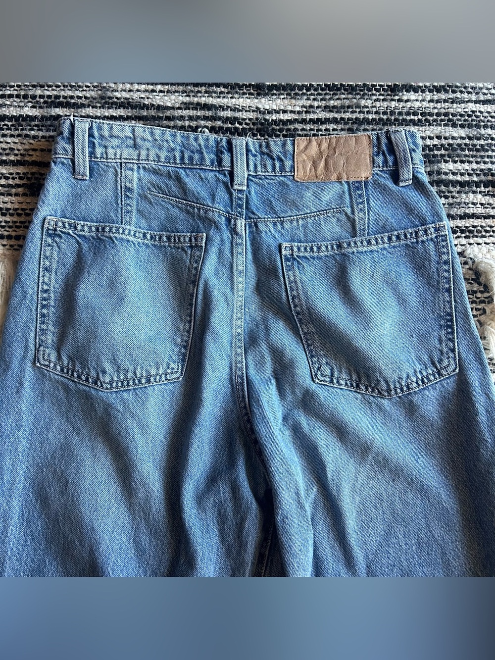 Cotton On Barrel Leg Jeans - Picture 8 of 8